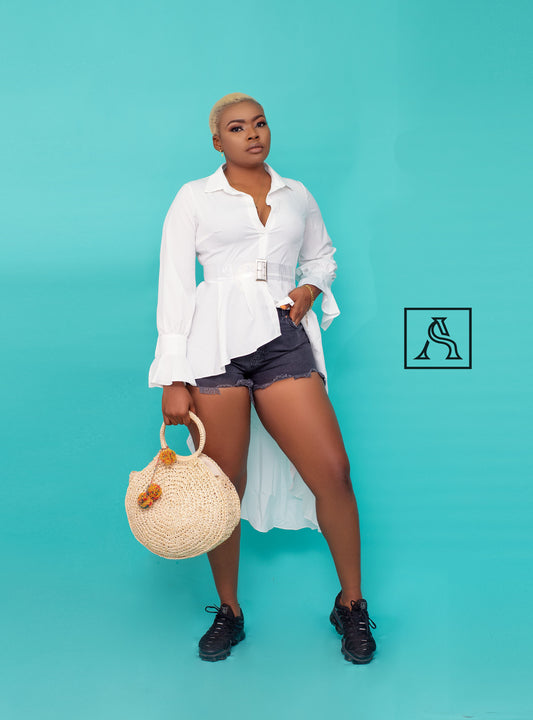 Stylish Long-Sleeve White Shirt Elegant and Trendy