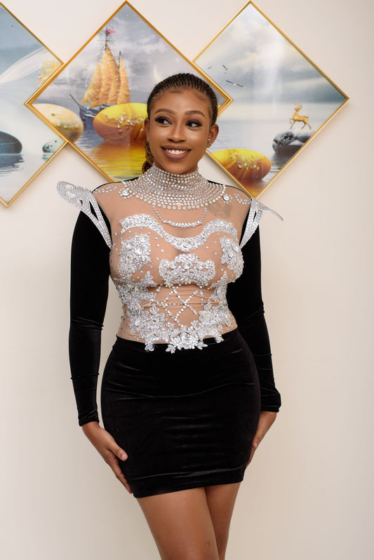 Black Velvet Stylish Evening Wear for Special Occasions