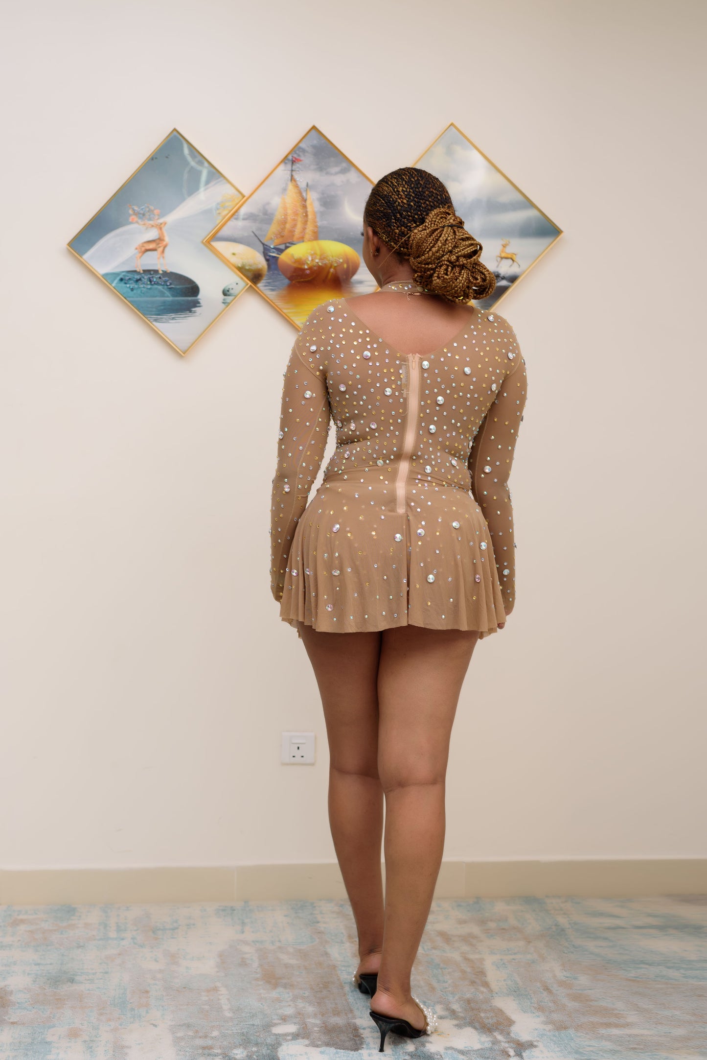 Olivia A stunning sequined beige dress