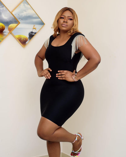 Black Bodycon Dress Elegant black bodycon dress with fringe sleeves