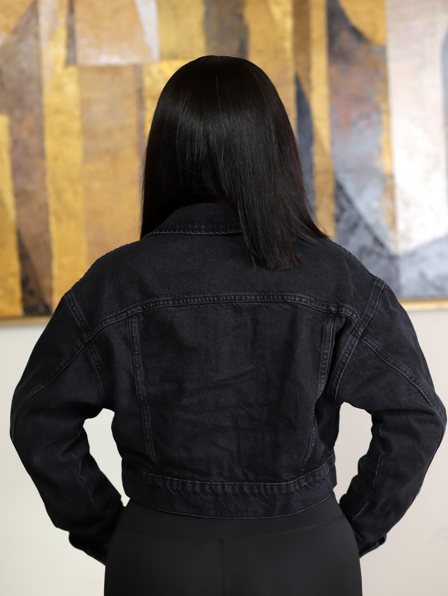 Stylish Black Denim Jacket Chic and versatile outerwear
