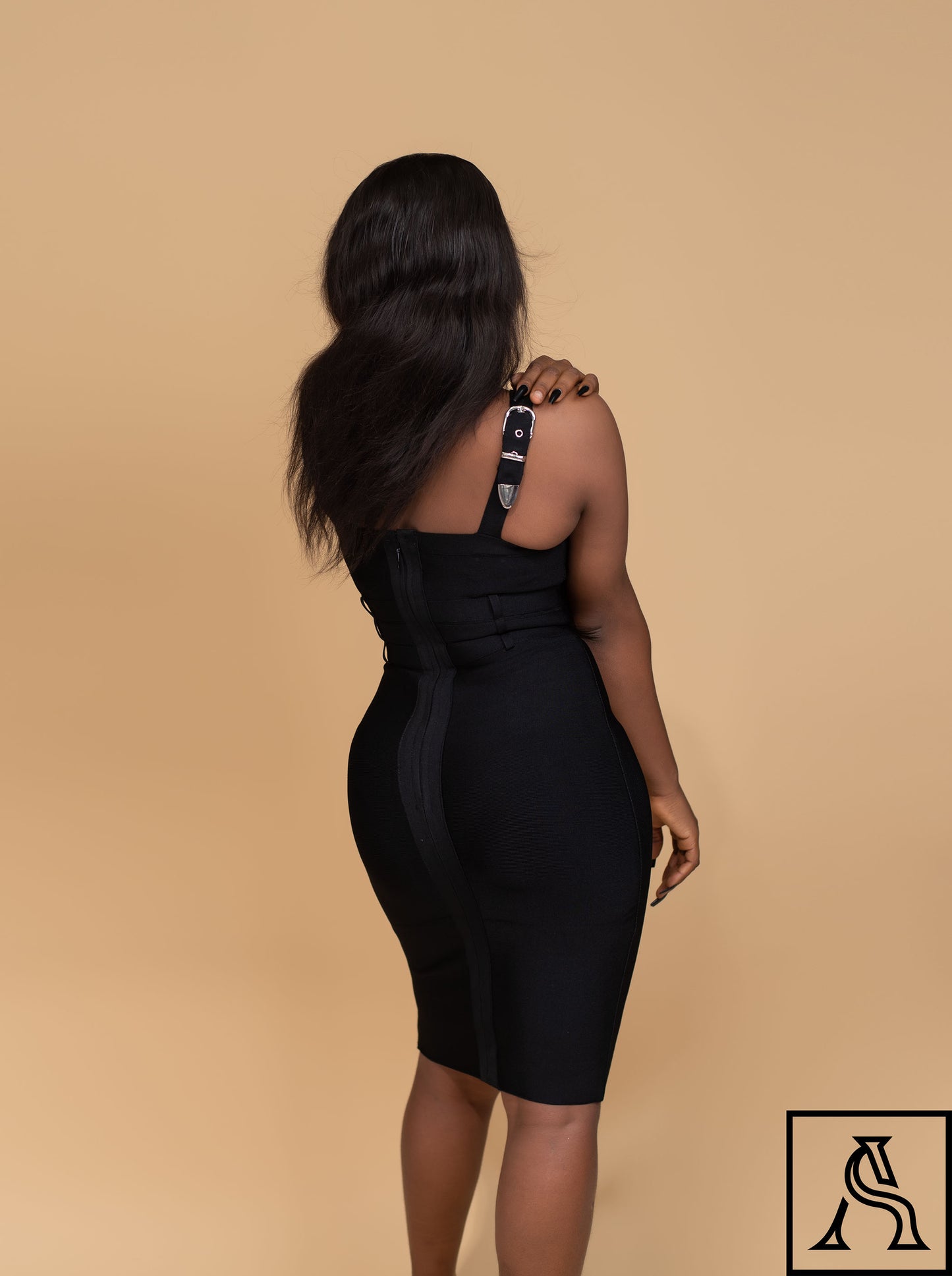 Elegant Black Belted Bodycon Dress Stylish Evening Wear for Women
