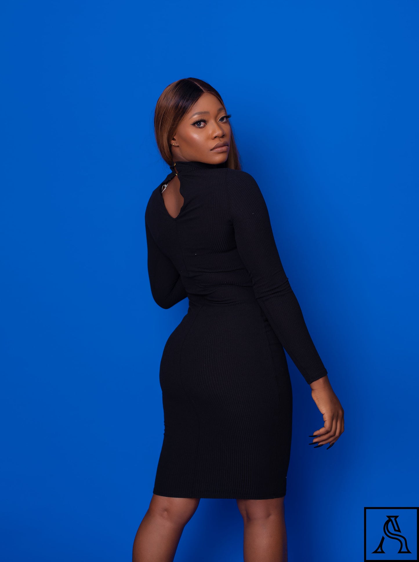 Elegant Black Dress Chic and stylish for any occasion